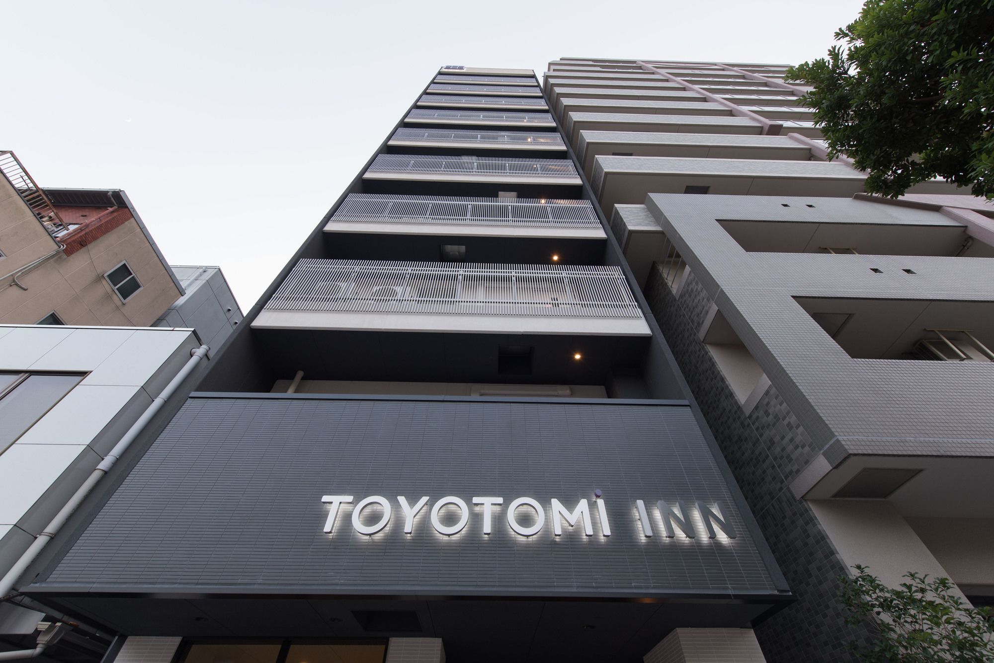 Toyotomi Inn 難波高津 Ōsaka Extérieur photo